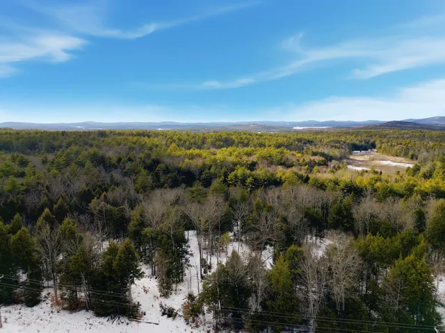 $228,000 | 82 Ledge Hill Road, Unit 1, Tuftonboro, NH 03816