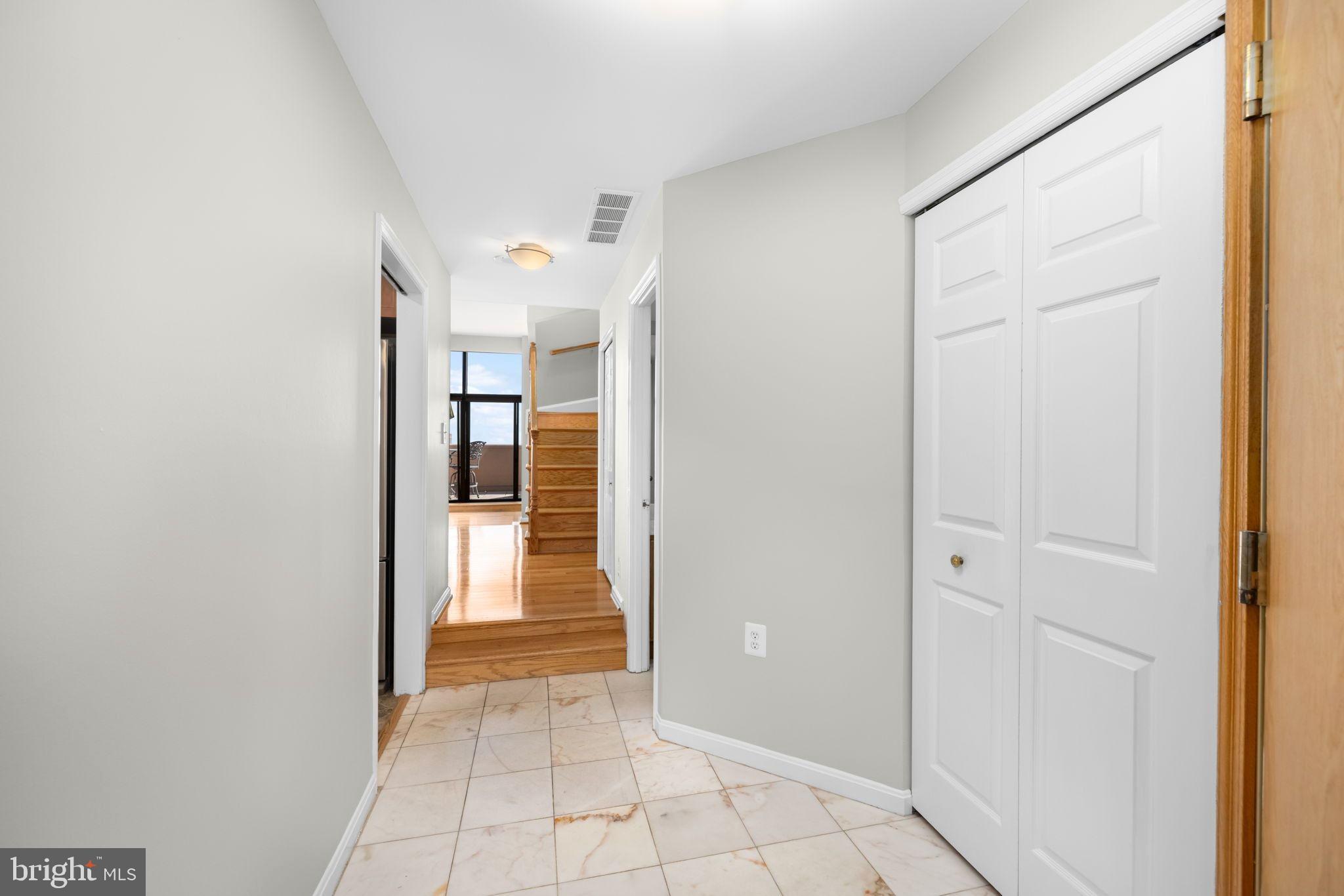 1301 North Courthouse Road, Unit 1805 Arlington, VA 22201 - Photo 9 of 40
