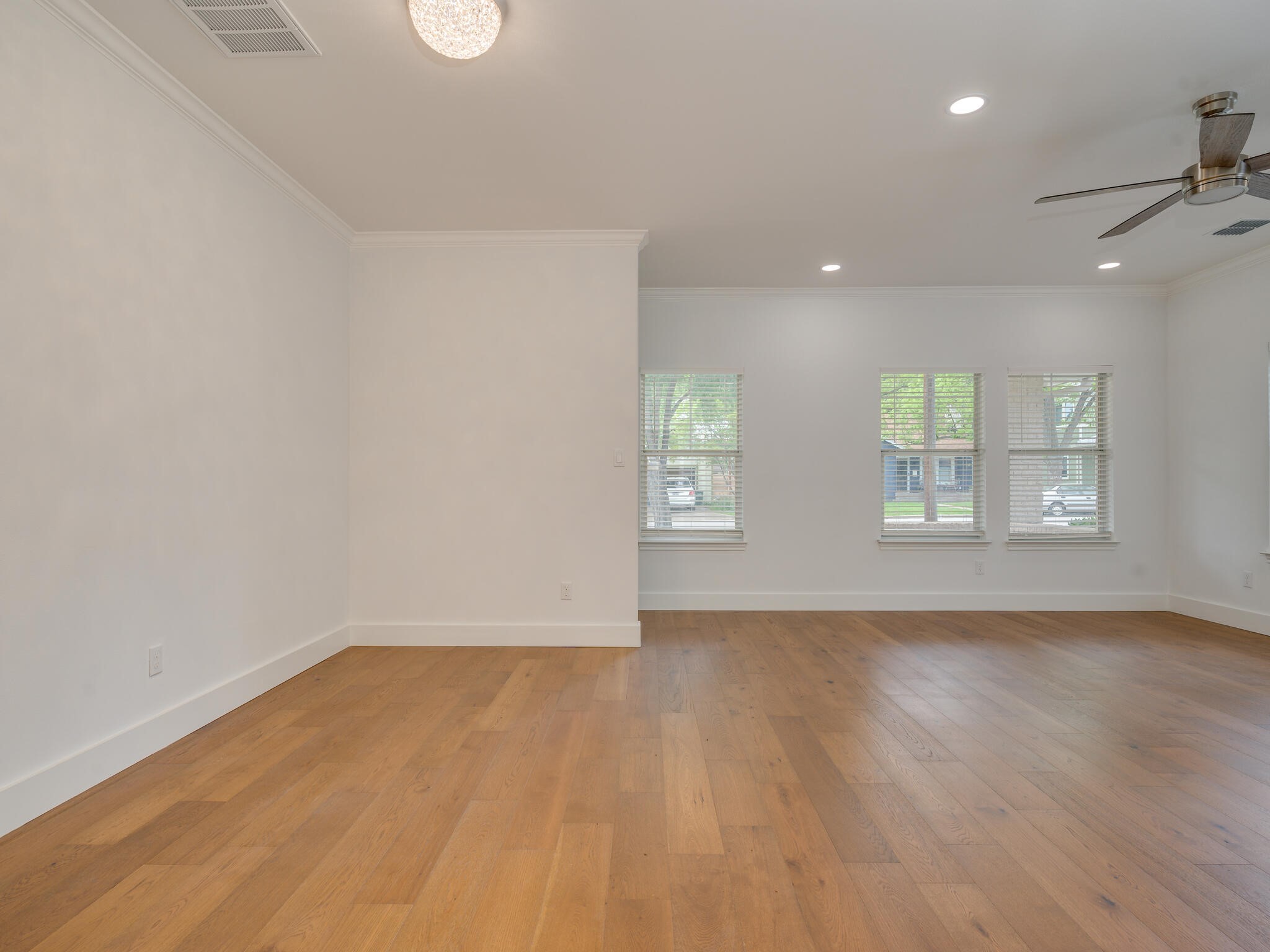 4601 Eilers Avenue Austin, TX 78751 - Photo 13 of 32