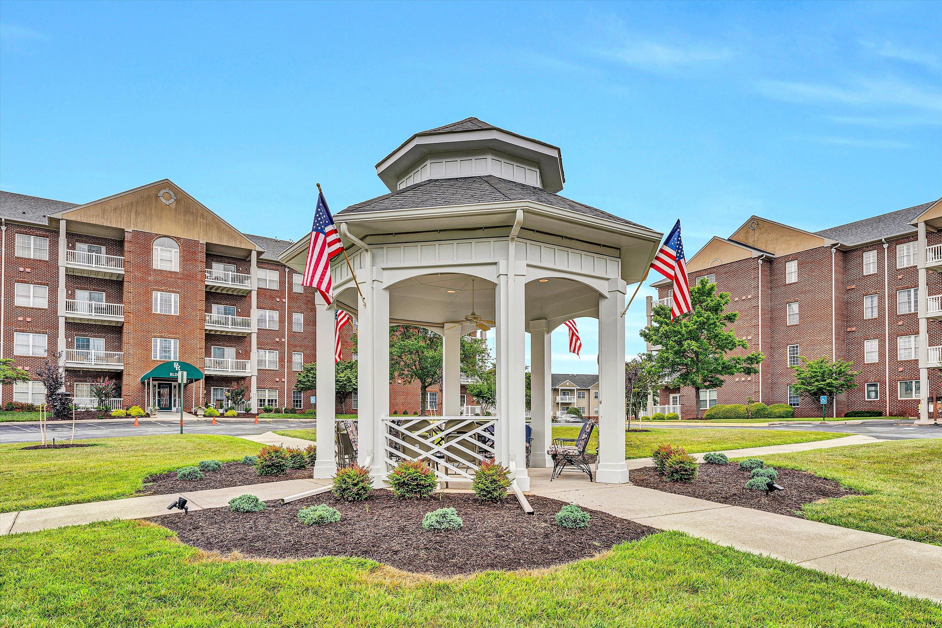 4434 Pheasant Ridge Road, Unit 306 Roanoke, VA 24014 - Photo 1 of 22 01-DSC00864