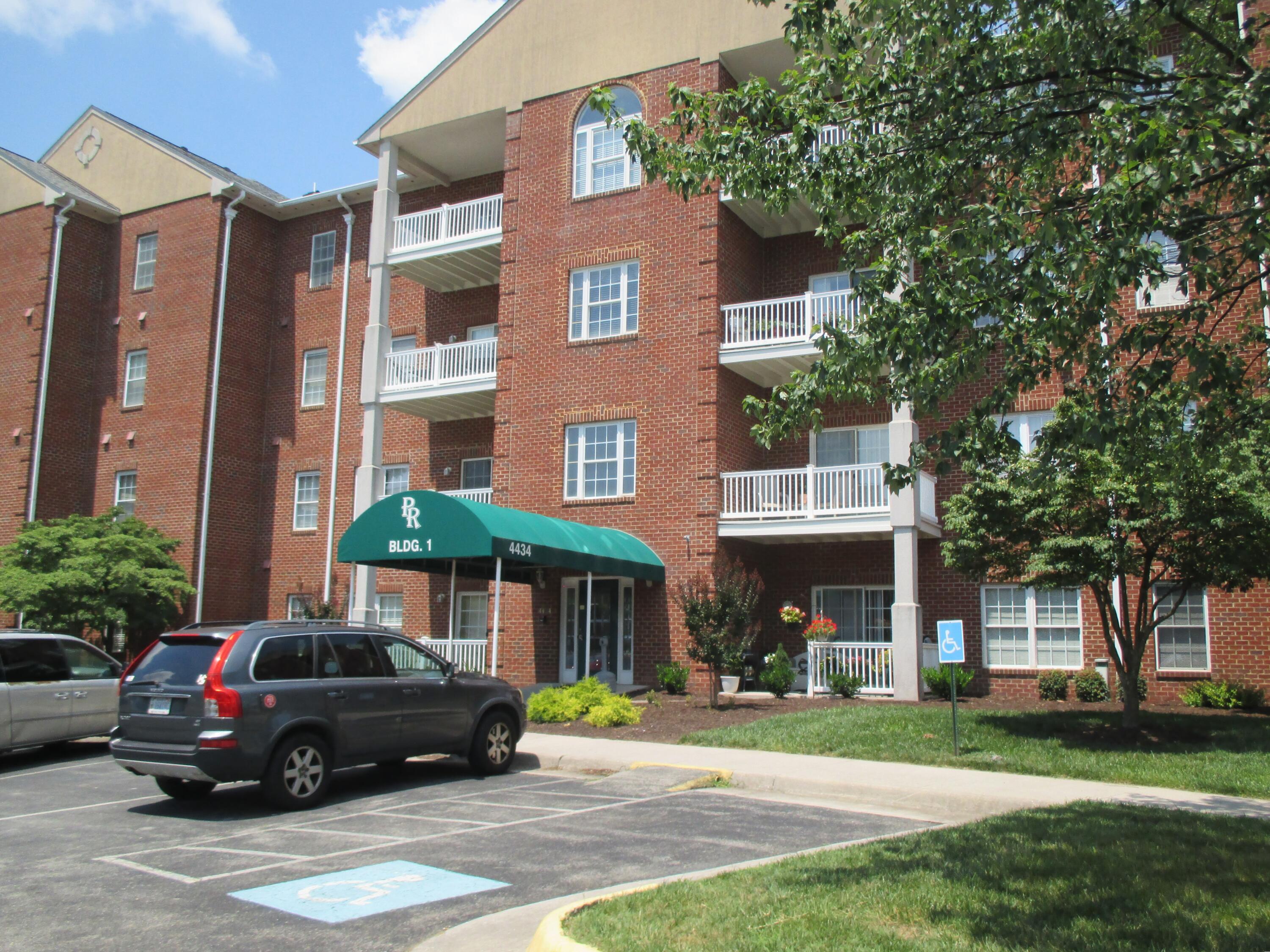 4434 Pheasant Ridge Road, Unit 306 Roanoke, VA 24014 - Photo 18 of 22 Pheasant Ridge 3