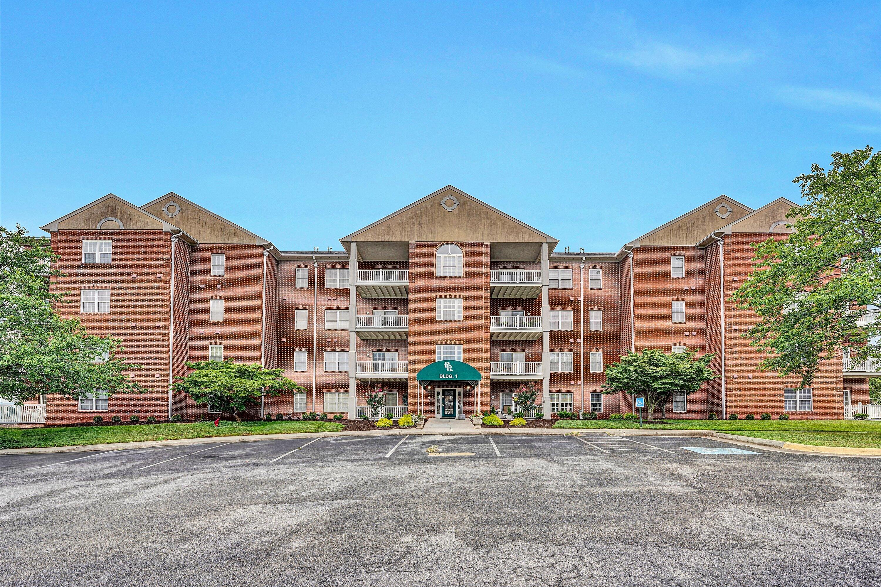 4434 Pheasant Ridge Road, Unit 306 Roanoke, VA 24014 - Photo 2 of 22 02-DSC00861