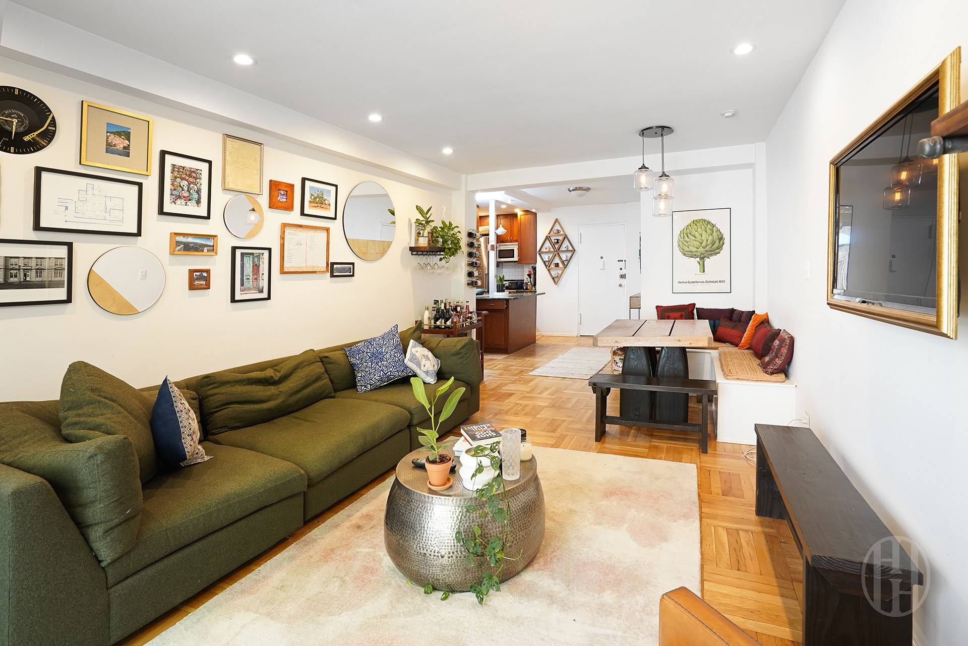 211 East 18th Street, Unit 1M Manhattan, NY 10003 - Photo 2 of 10