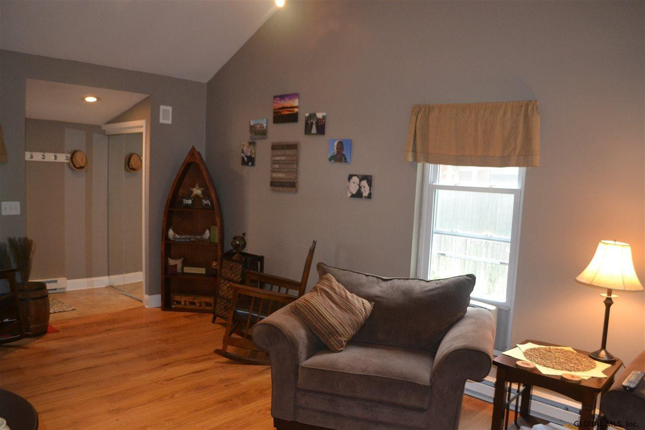 124 Thimbleberry Road Malta, NY 12020 - Photo 3 of 22 Photo 3