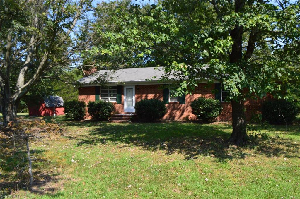 732 Brigham Road Greensboro, NC 27409 - Photo 2 of 18 Gallery Image 2