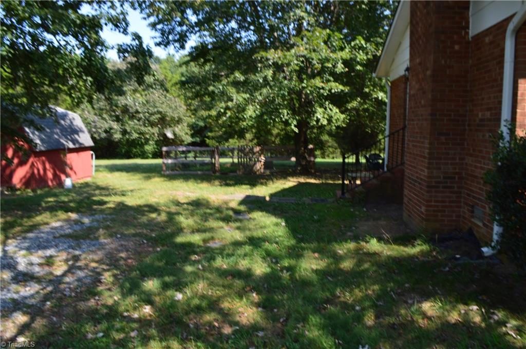 732 Brigham Road Greensboro, NC 27409 - Photo 15 of 18 Gallery Image 15