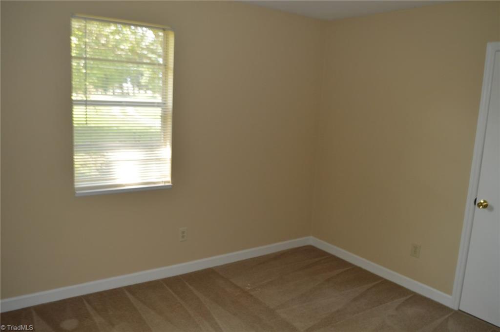 732 Brigham Road Greensboro, NC 27409 - Photo 8 of 18 Gallery Image 8