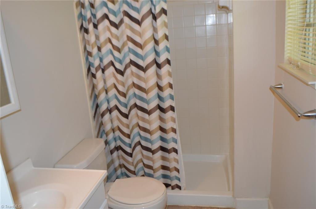 732 Brigham Road Greensboro, NC 27409 - Photo 9 of 18 Gallery Image 9