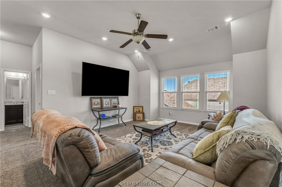 2000 Viva Road Bryan, TX 77807 - Photo 24 of 34 Gallery Image 24