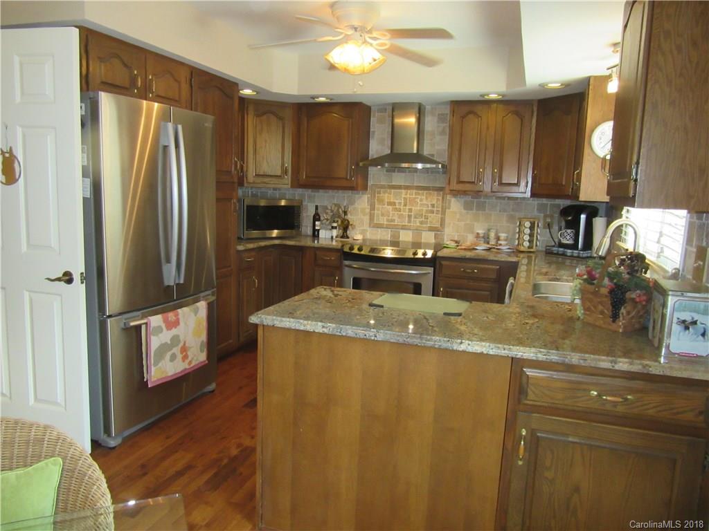 11 Legendary Road, Unit 56 Hendersonville, NC 28739 - Photo 11 of 23 Gallery Image 11