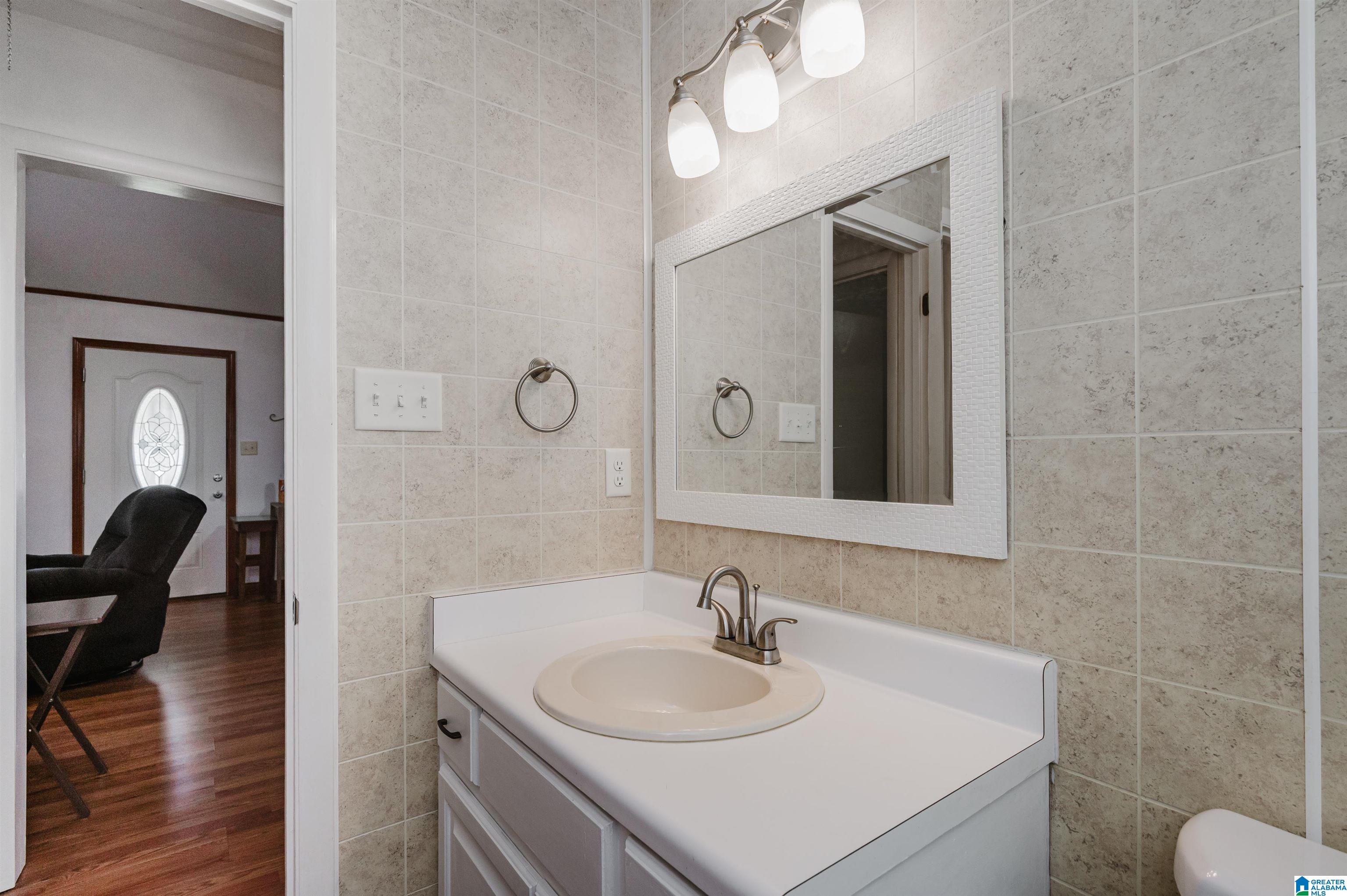 300 3rd Avenue West Oneonta, AL 35121 - Photo 24 of 33 Gallery Image 24