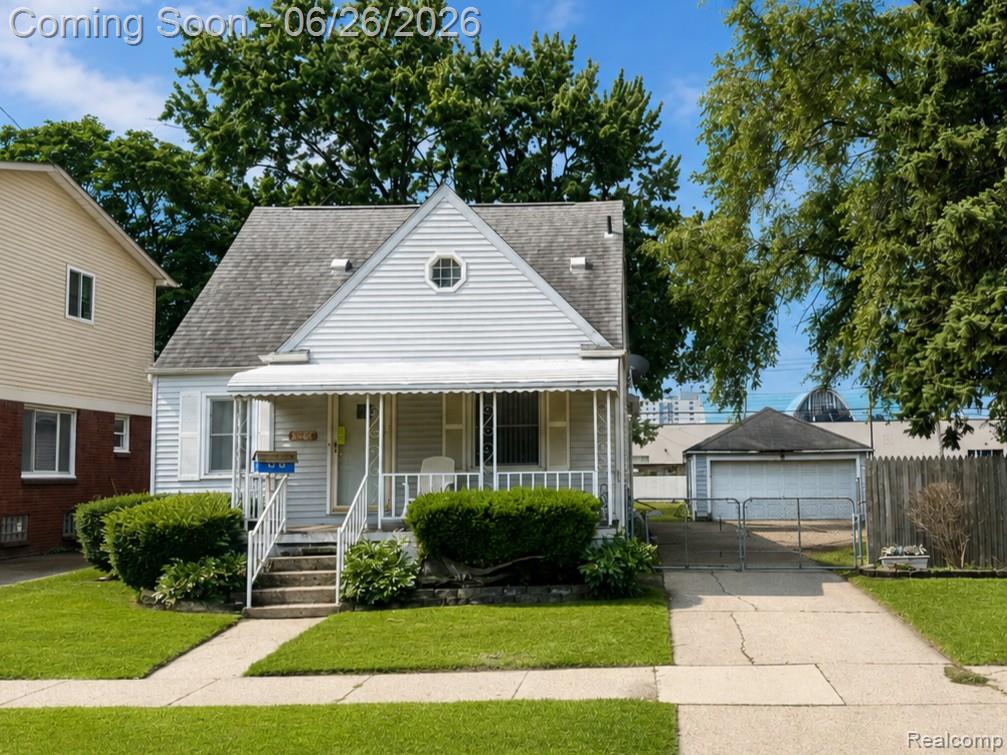 8056 Central Street Center Line, MI 48015 - Photo 3 of 25 003.jpeg
