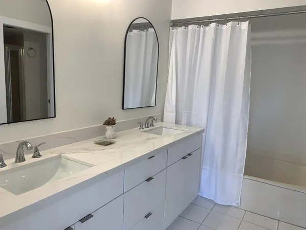 $2,800 | 3600 Mystic Pointe Drive, Unit 314, Aventura, FL 33180