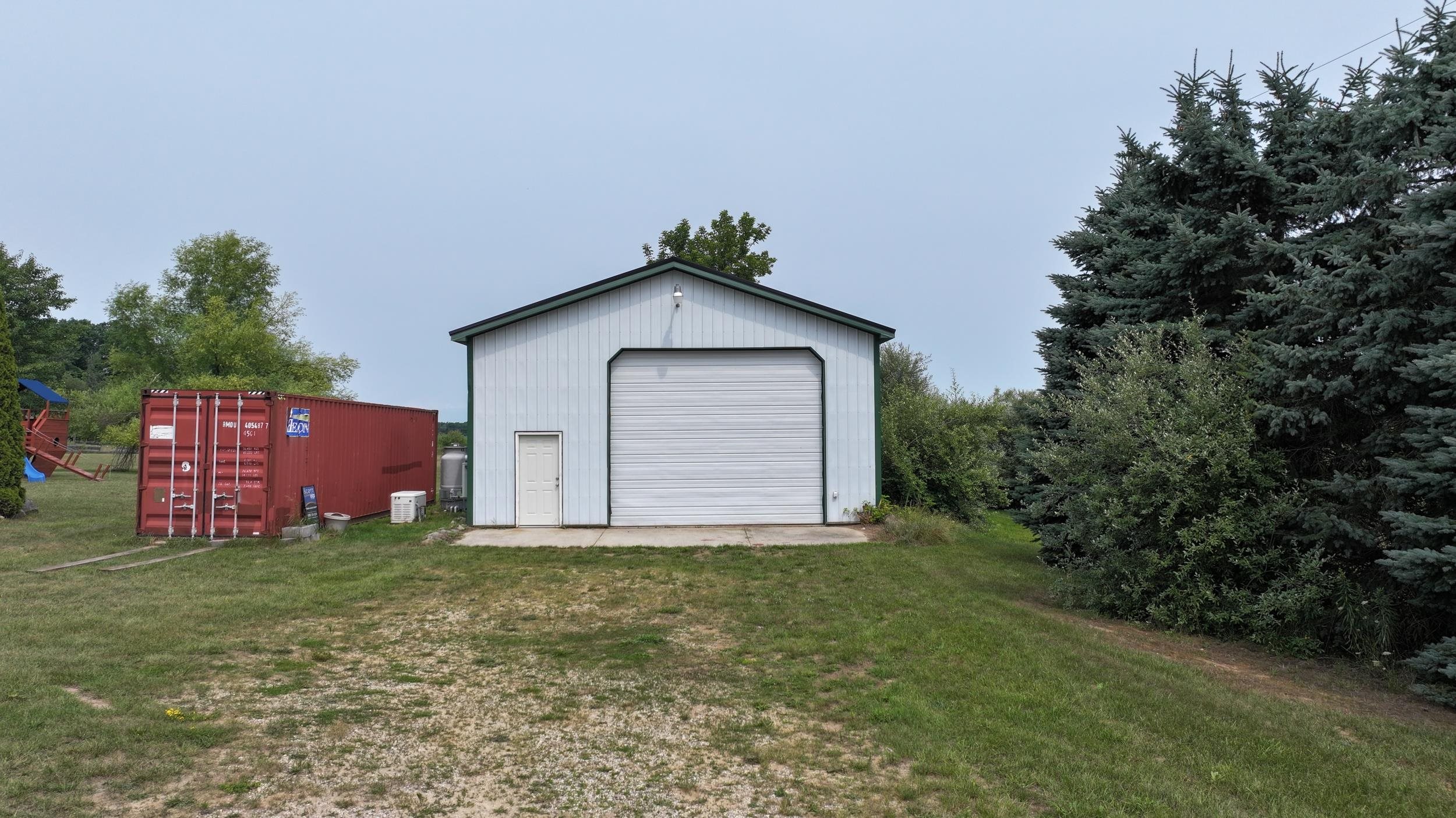 1190 Arthur Road Remus, MI 49340 - Photo 52 of 76 1949366-627cecdf-4842-4ac2-9282-7be6b54bc413.JPG