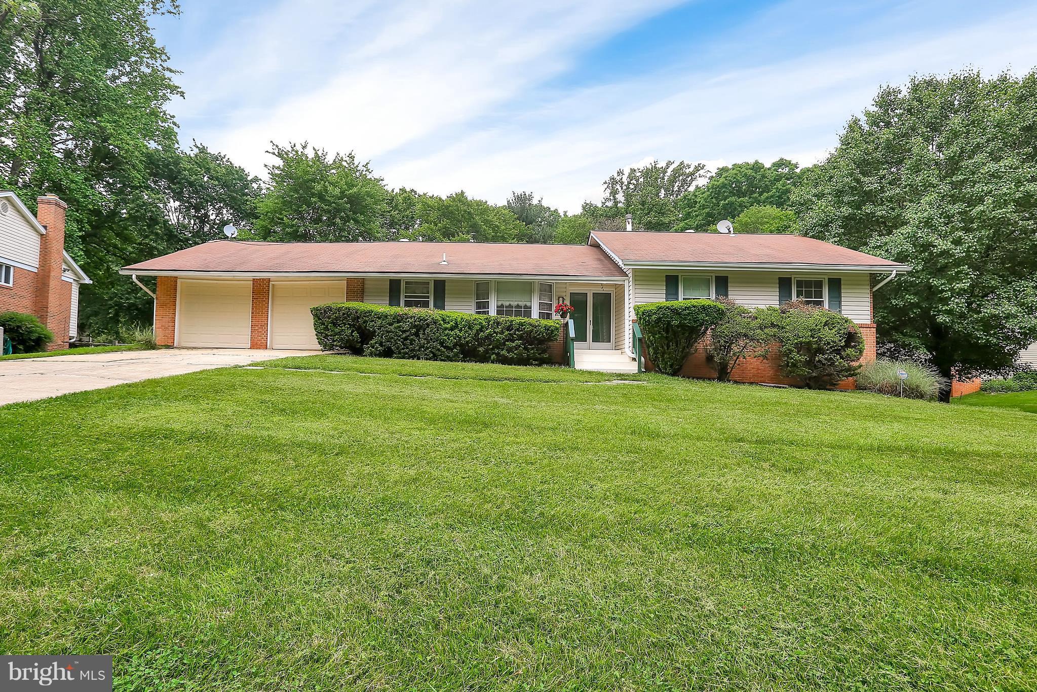 2232 Kings House Road Silver Spring, MD 20905 - Photo 1 of 30 Exterior (Front)