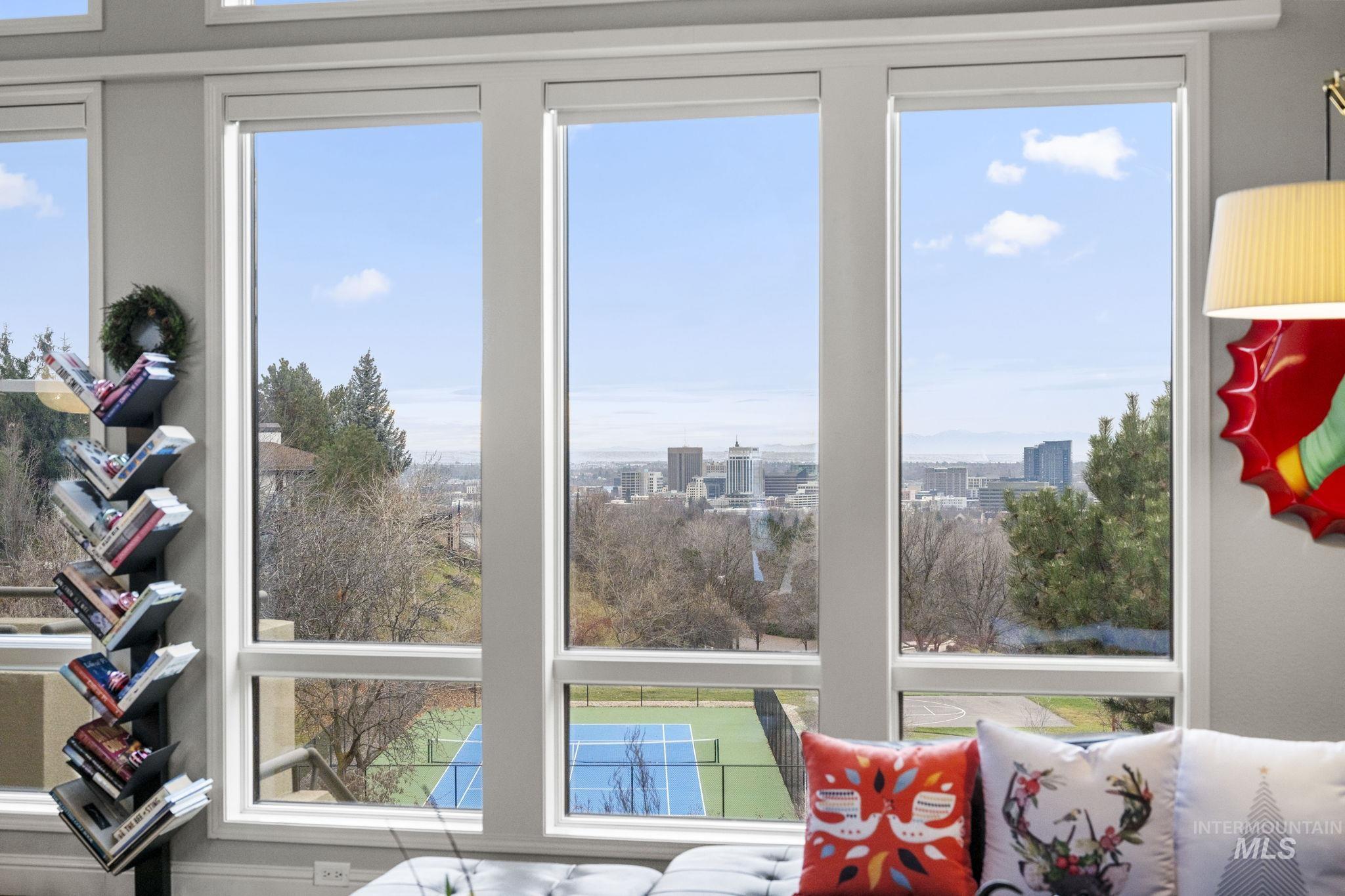 462 West Ridgeline Drive Boise, ID 83702 - Photo 7 of 12