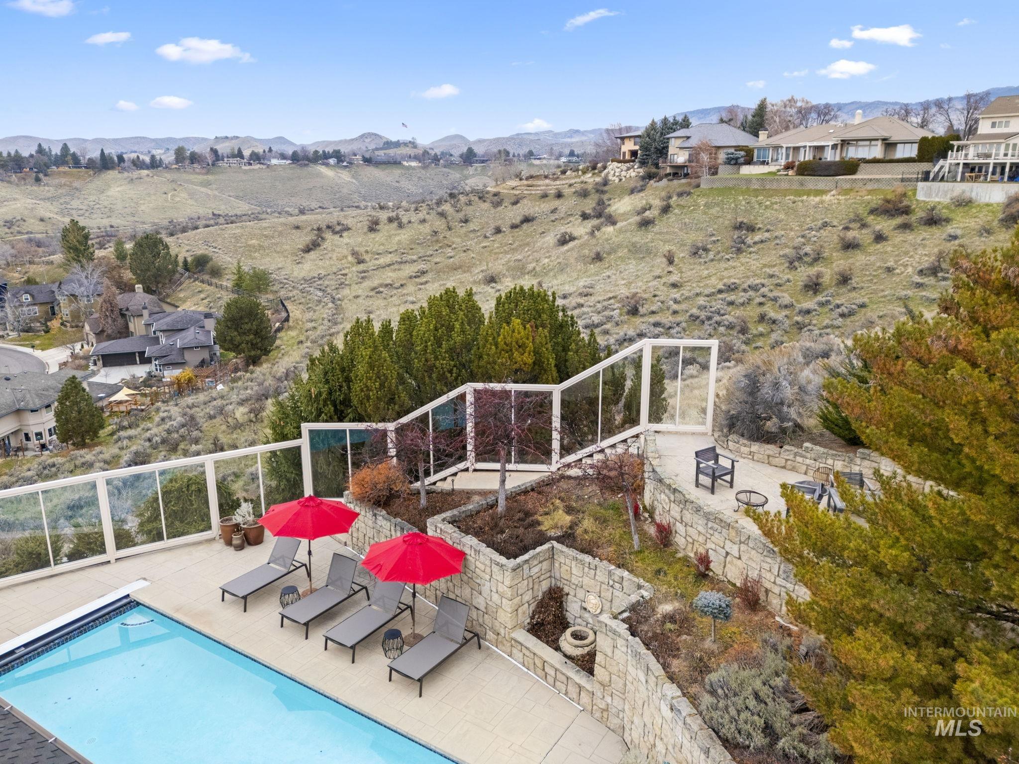 462 West Ridgeline Drive Boise, ID 83702 - Photo 10 of 12