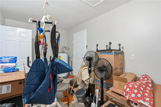 $2,000 | 4421 Southwest 14th Place, Cape Coral, FL 33914