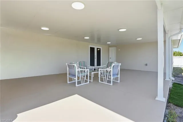 $2,000 | 4421 Southwest 14th Place, Cape Coral, FL 33914