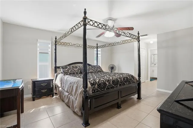 $2,000 | 4421 Southwest 14th Place, Cape Coral, FL 33914