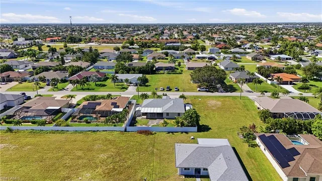 $2,000 | 4421 Southwest 14th Place, Cape Coral, FL 33914