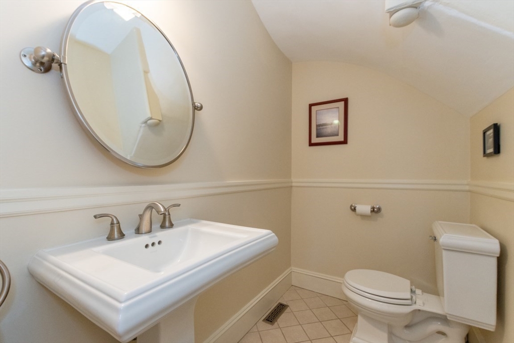 1 Gardner Road Cambridge, MA 02139 - Photo 18 of 39 Gallery Image 18