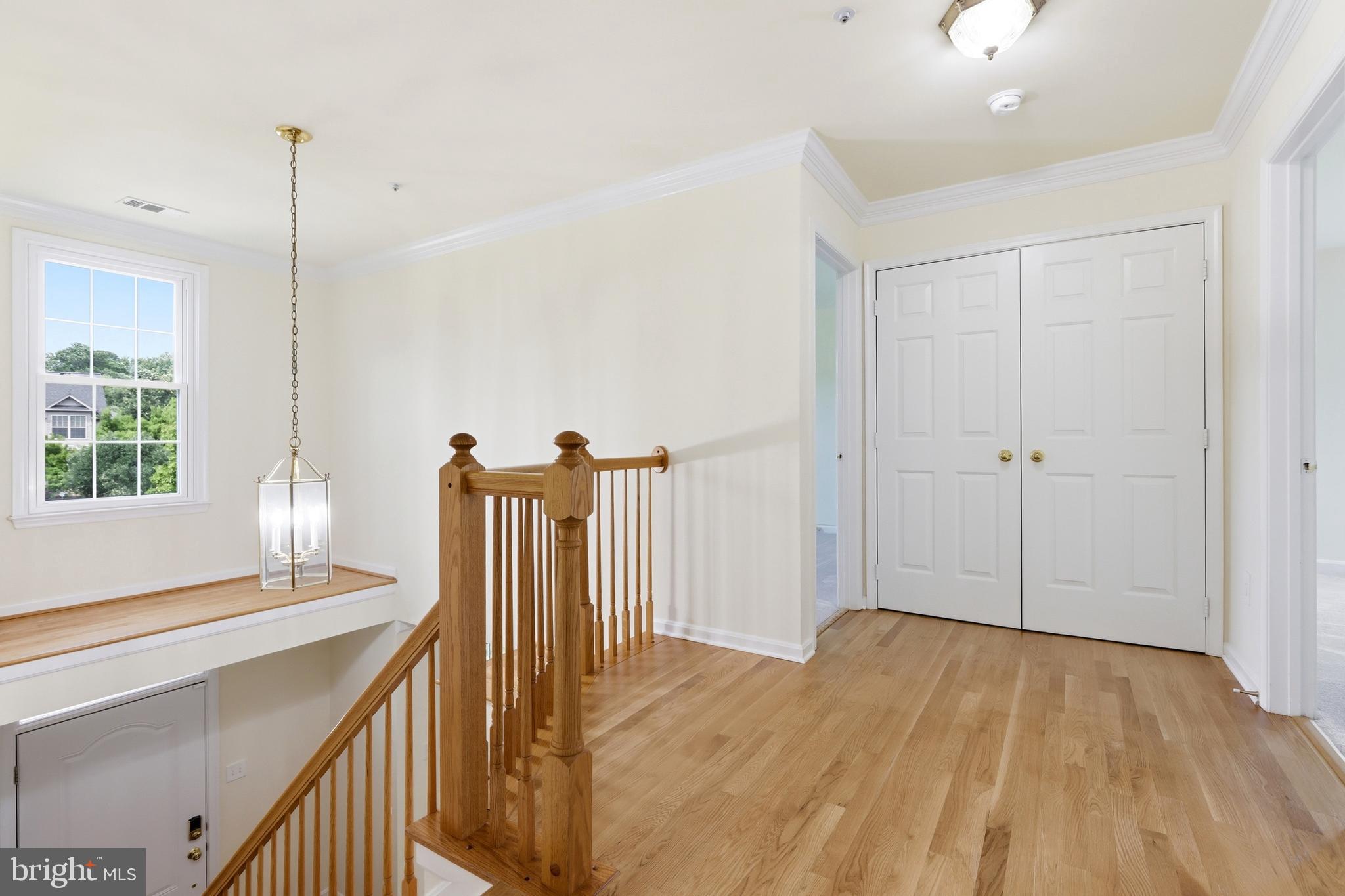 10003 Goose Pond Court Laurel, MD 20708 - Photo 21 of 50 Bright breakfast area