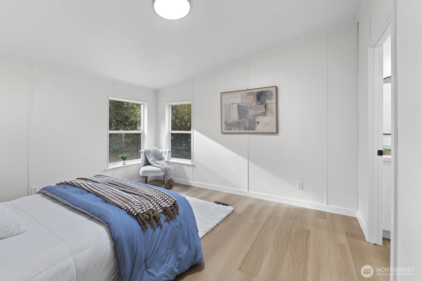 36935 4th Avenue Southwest Federal Way, WA 98023 - Photo 14 of 35