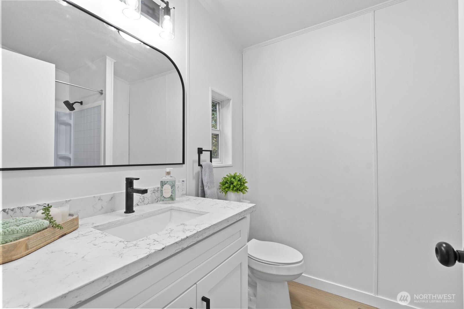 36935 4th Avenue Southwest Federal Way, WA 98023 - Photo 17 of 35