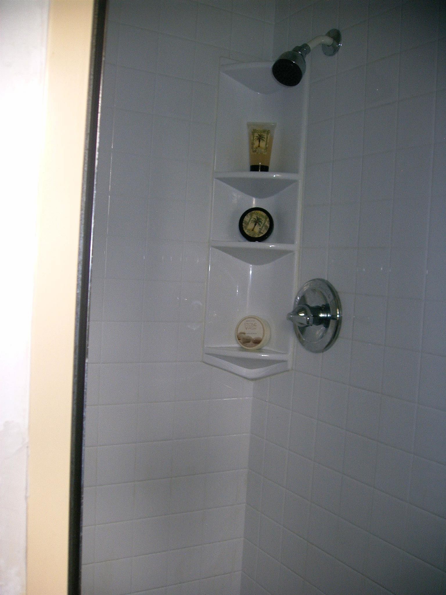 3819 Hastings Road Fort Wayne, IN 46805 - Photo 10 of 17 Gallery Image 10
