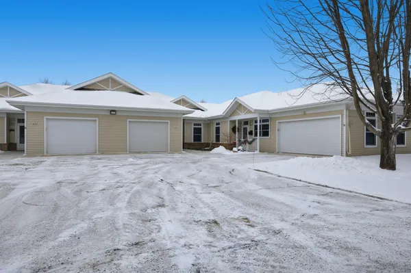 $328,500 | 624 North Shore Drive, Detroit Lakes, MN 56501
