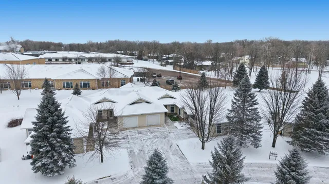$335,000 | 624 North Shore Drive, Detroit Lakes, MN 56501