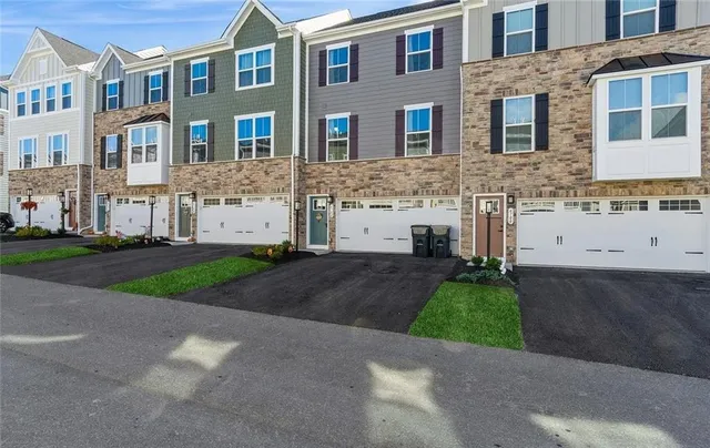 $2,900 | 6702 Sycamore Way, Gibsonia, PA 15044