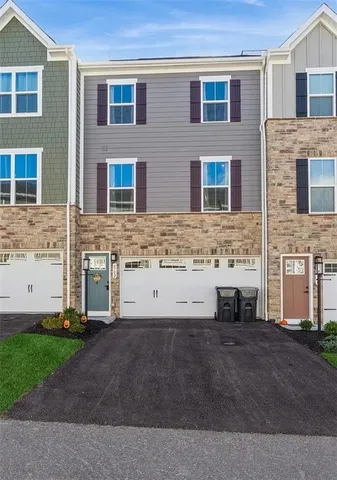 $2,900 | 6702 Sycamore Way, Gibsonia, PA 15044