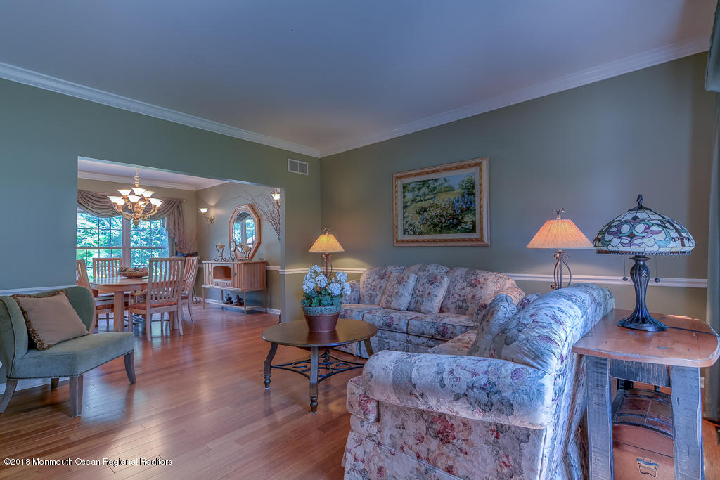 31 Mill Pond Road Jackson, NJ 08527 - Photo 4 of 42 0005__SMALL