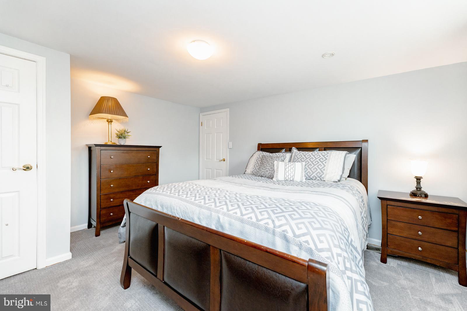 2809 Hargrave Street Philadelphia, PA 19136 - Photo 24 of 42