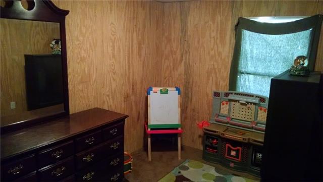 8255 Pinewood Road Nunnelly, TN 37137 - Photo 11 of 13