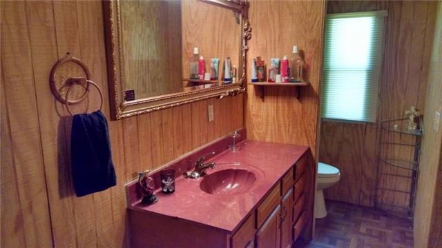 8255 Pinewood Road Nunnelly, TN 37137 - Photo 10 of 13