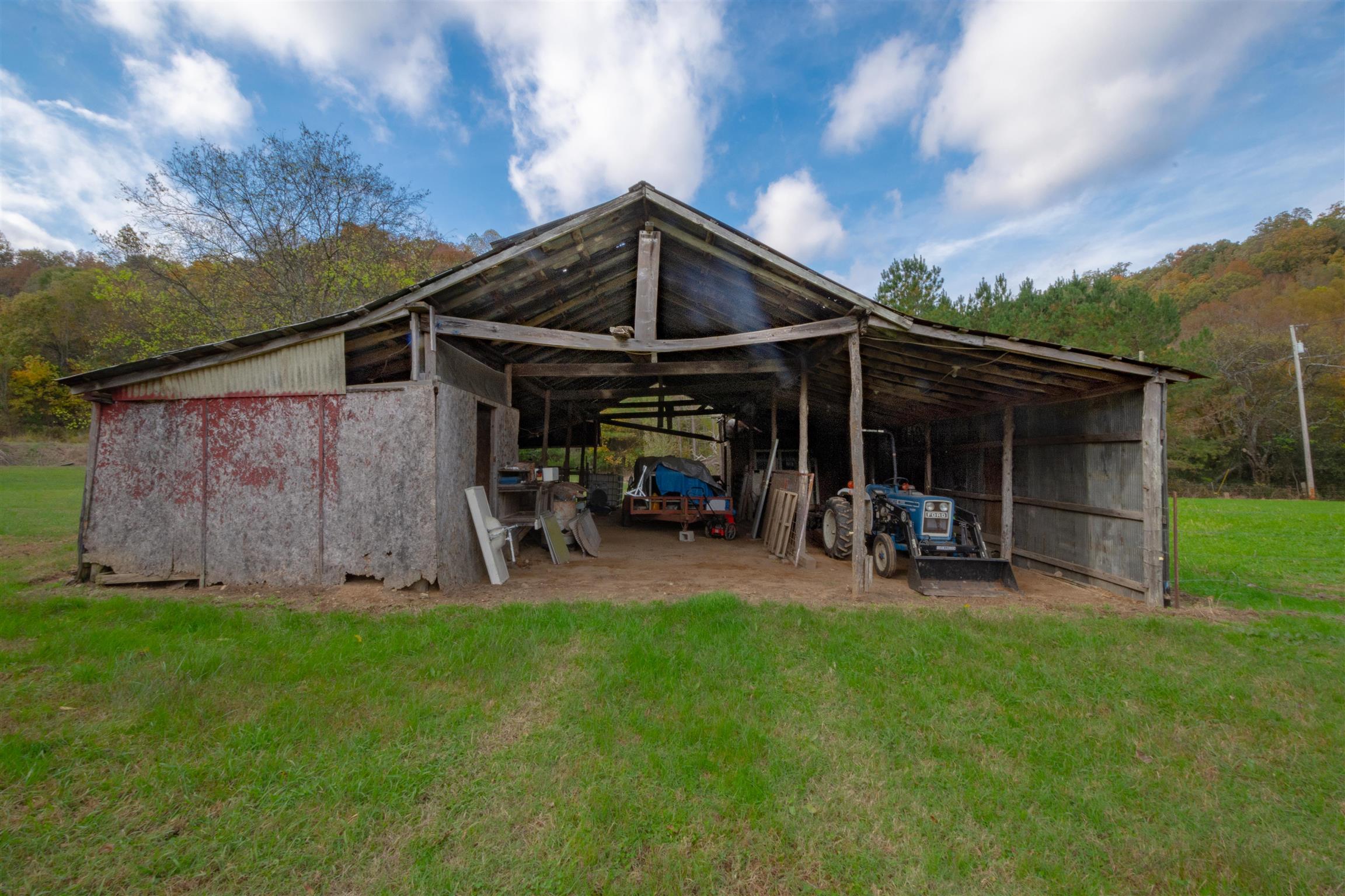 1415 Petty Branch Road Prospect, TN 38477 - Photo 8 of 30