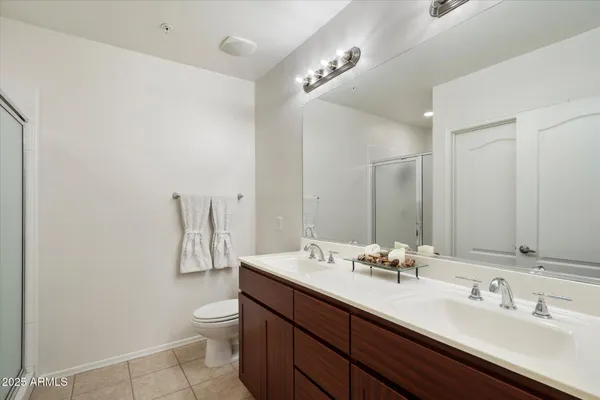$435,000 | 11640 North Tatum Boulevard, Unit 1066, Phoenix, AZ 85028