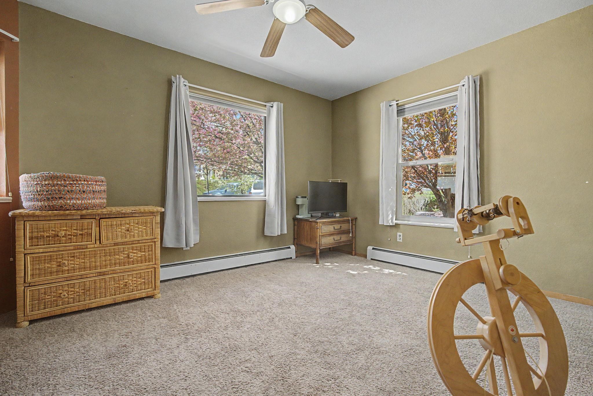539 1/2 Ridgestone Court Grand Junction, CO 81507 - Photo 13 of 31 a view of a livingroom with furniture