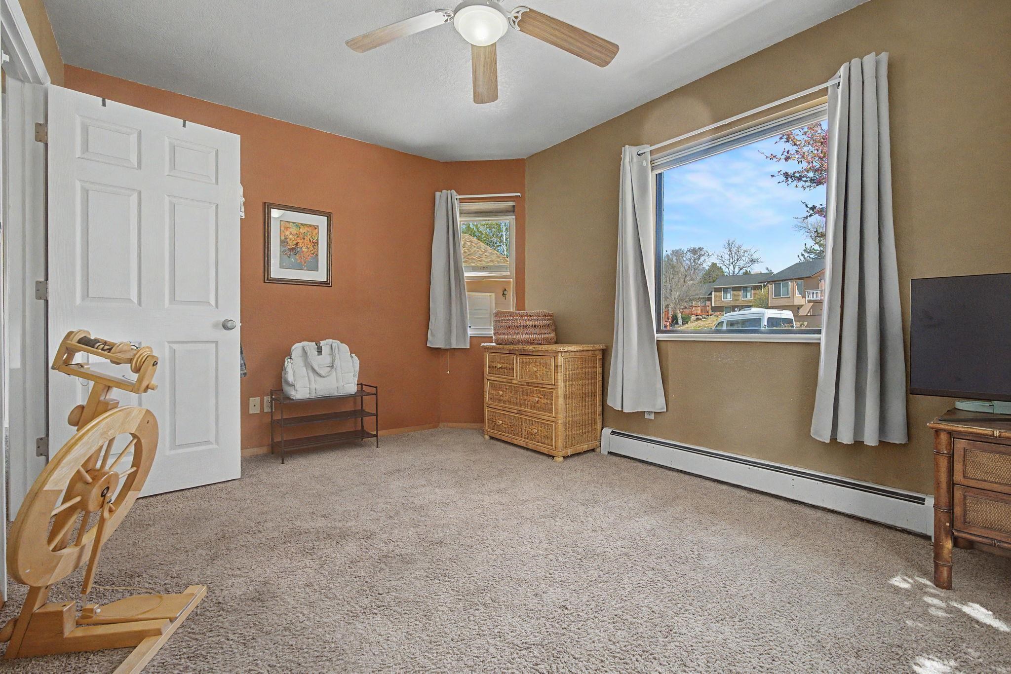539 1/2 Ridgestone Court Grand Junction, CO 81507 - Photo 14 of 31 a view of a livingroom with furniture