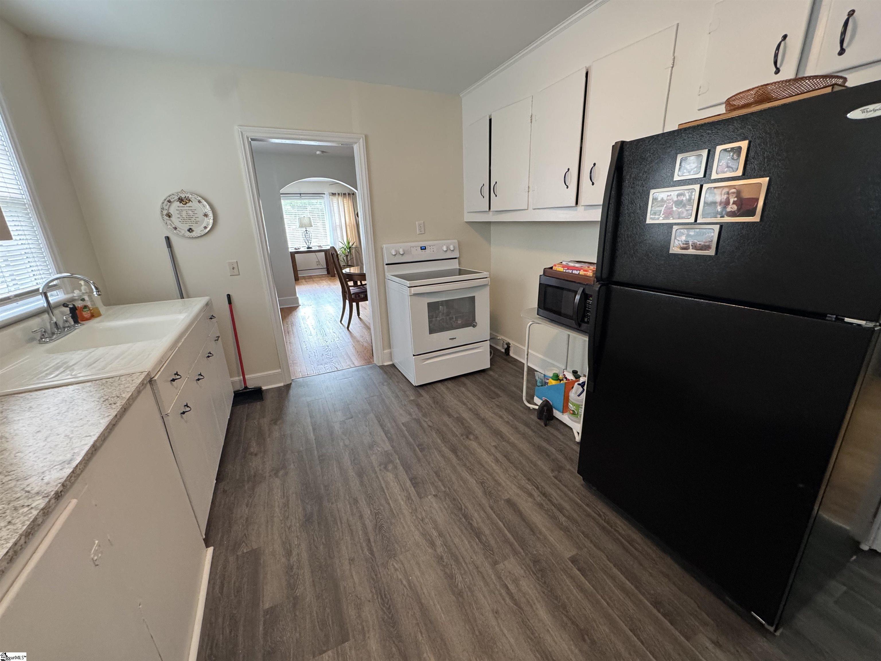 422 East Savannah Street Calhoun Falls, SC 29628 - Photo 15 of 27