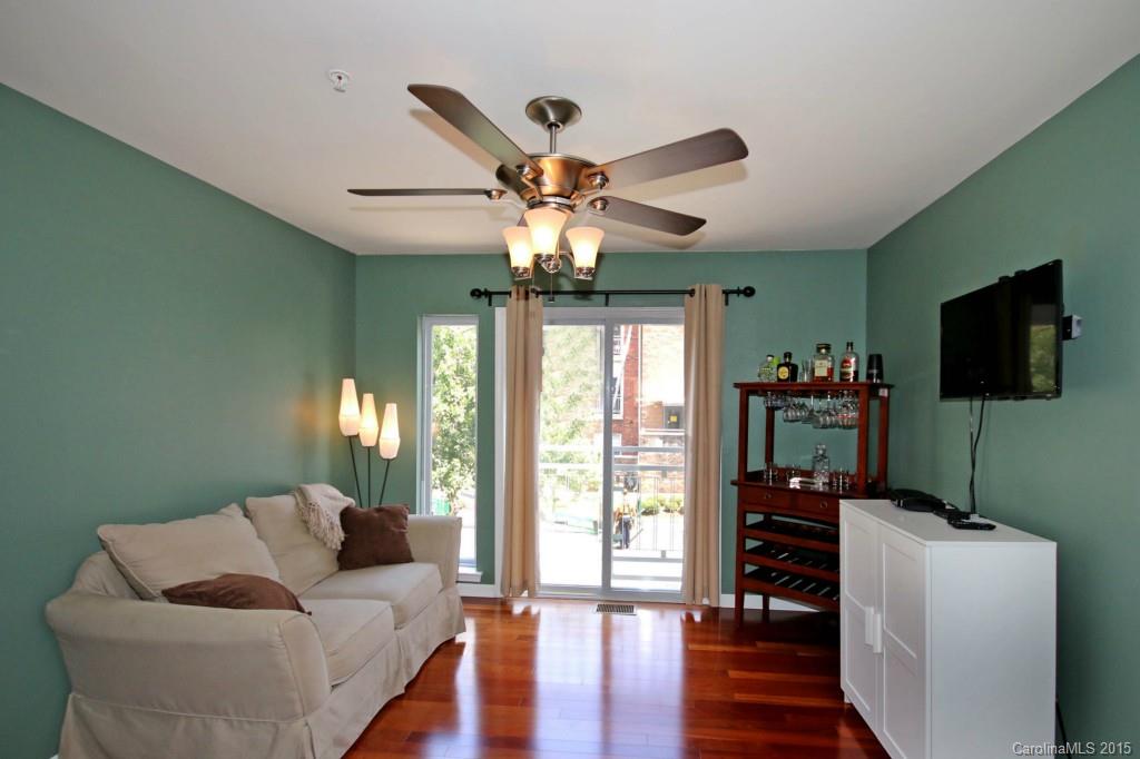 630 Raphael Place, Unit 630 Charlotte, NC 28205 - Photo 11 of 24