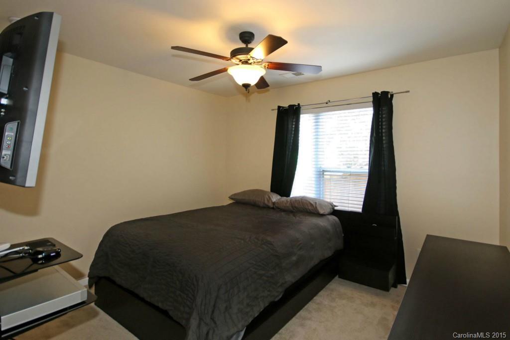 630 Raphael Place, Unit 630 Charlotte, NC 28205 - Photo 14 of 24