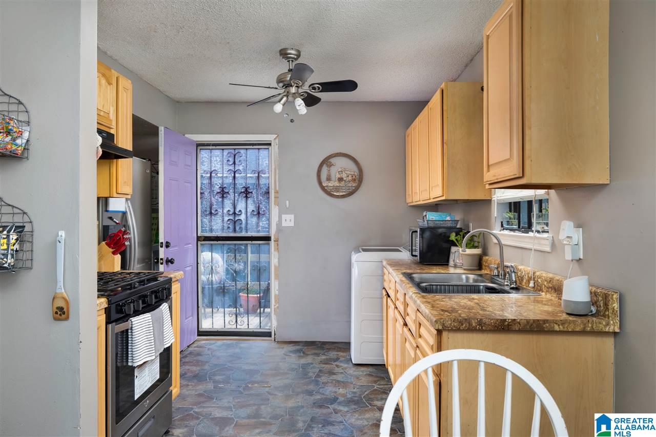 979 52nd Way North Birmingham, AL 35212 - Photo 9 of 22