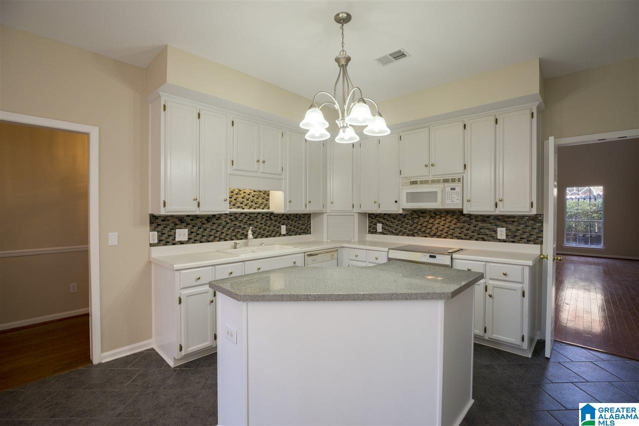 3419 Ridgedale Drive Birmingham, AL 35243 - Photo 5 of 36