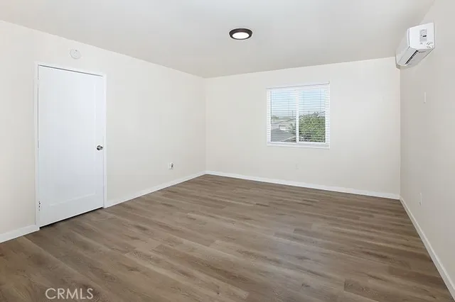 $1,900 | 10709 Sherman Place, Unit 10713, Sun Valley, CA 91352