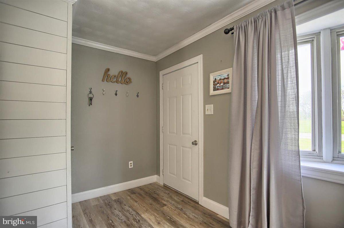 635 Bowers Bridge Road Manchester, PA 17345 - Photo 2 of 39 Gallery Image 2