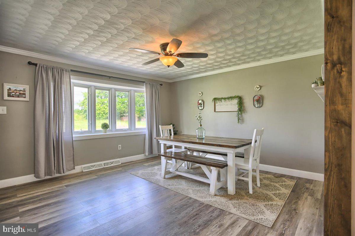 635 Bowers Bridge Road Manchester, PA 17345 - Photo 4 of 39 Gallery Image 4